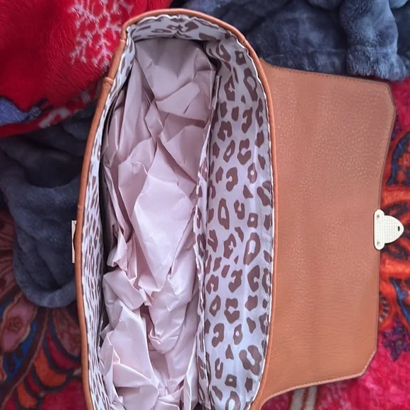 Handbag - Picture 3 of 3